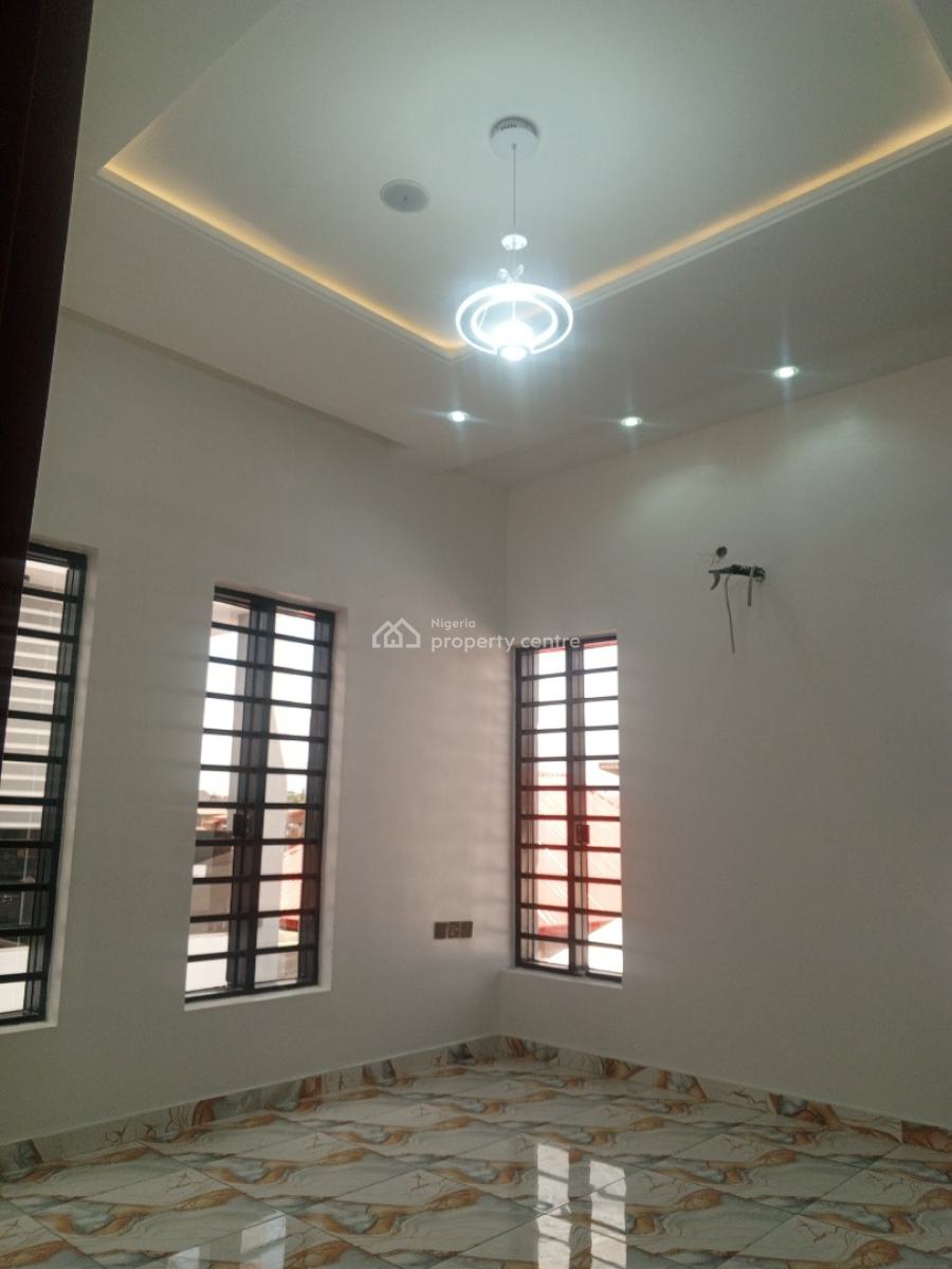 Perfect Rooms and Palour Self, Off Adeniran Ogunsanya, Surulere, Lagos, Flat / Apartment for Rent
