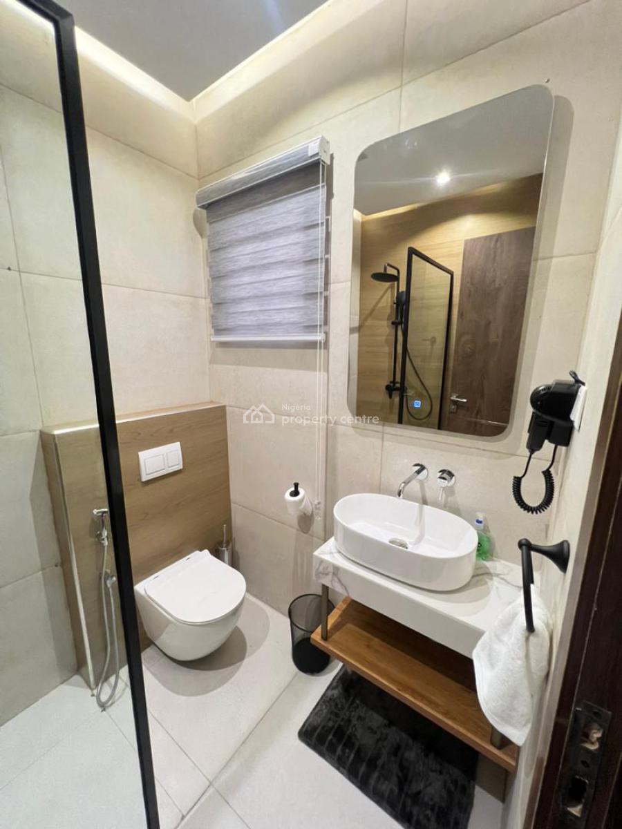 Brand New Smart 2 Bed + Pool + Gym + Ps5, Meadow Hallway, Ikate, Lekki, Lagos, Flat / Apartment Short Let