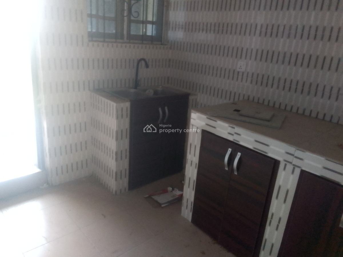 Newly Buildt Luxury 2 Bedroom Flat with Excellent Features, Catholic Mission Rd, Ogombo, Ajah, Lagos, Flat / Apartment for Rent