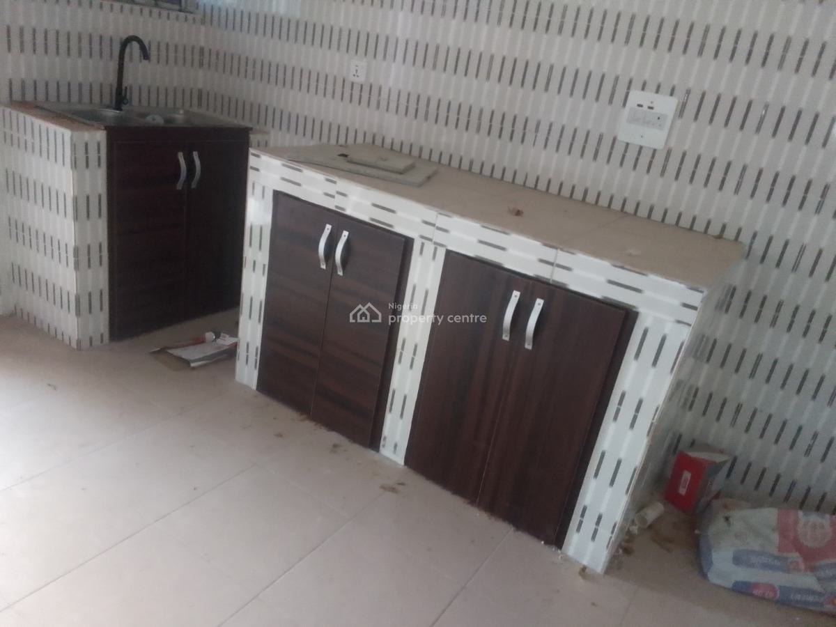 Newly Buildt Luxury 2 Bedroom Flat with Excellent Features, Catholic Mission Rd, Ogombo, Ajah, Lagos, Flat / Apartment for Rent