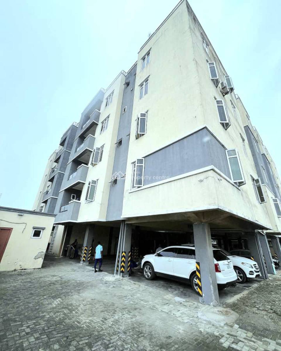 Well Maintained 3--bedroom Apartment, Ikate Elegushi, Lekki, Lagos, Flat / Apartment for Sale