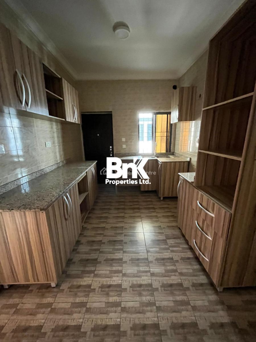 Modern 2-bedroom Apartment, Illason, Lekki Expressway, Lekki, Lagos, Flat / Apartment for Rent