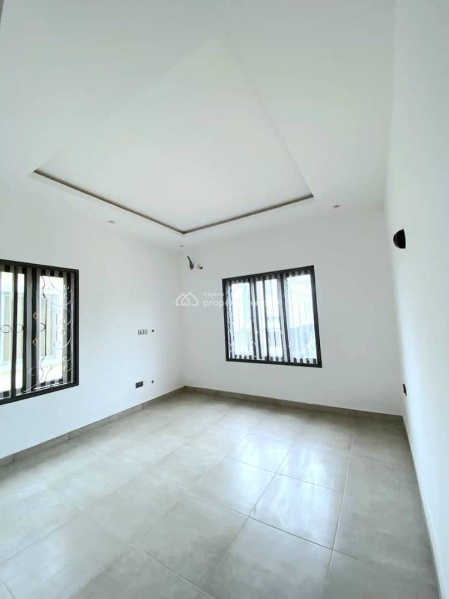 Well Built 4-bedroom  Semi Detached Duplex, Osapa, Lekki, Lagos, Semi-detached Duplex for Rent