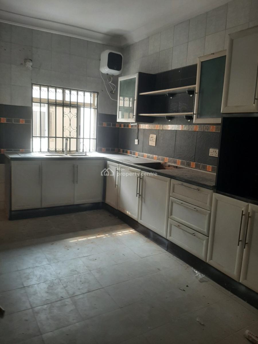6, Lekki Phase 1, Lekki, Lagos, Semi-detached Duplex for Rent
