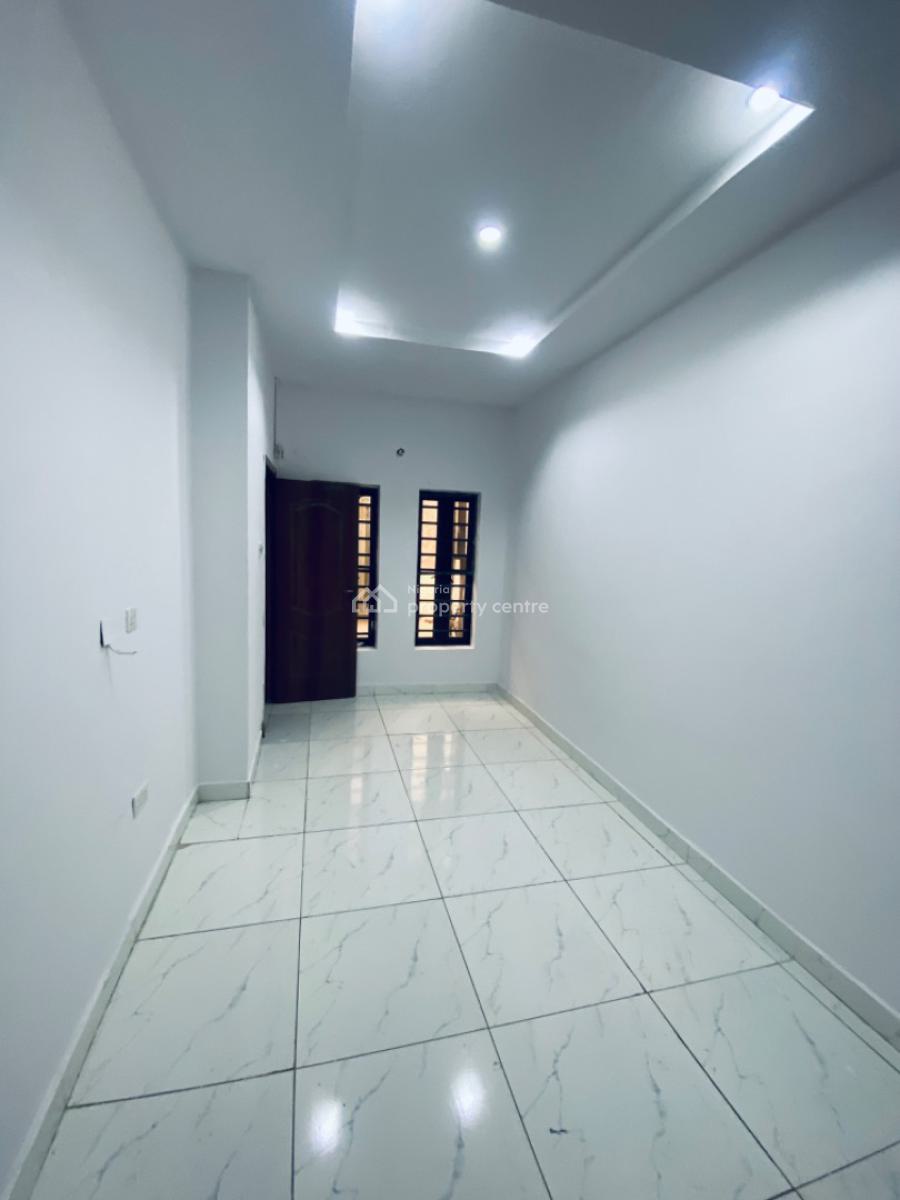 a Semi Detached 4 Bedrooms with Bq, Ikota Lekki, Ikota, Lekki, Lagos, Semi-detached Duplex for Rent