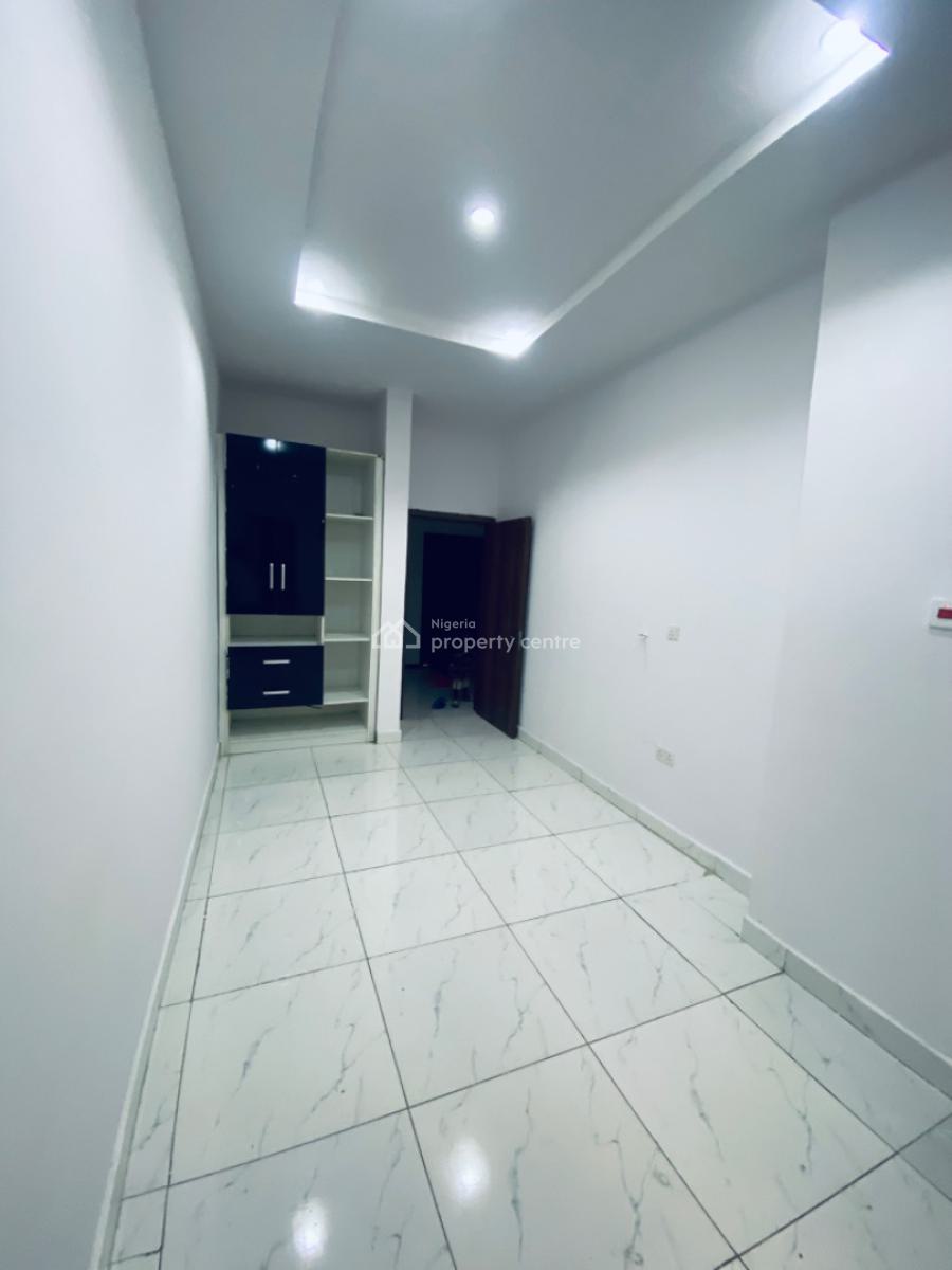 a Semi Detached 4 Bedrooms with Bq, Ikota Lekki, Ikota, Lekki, Lagos, Semi-detached Duplex for Rent