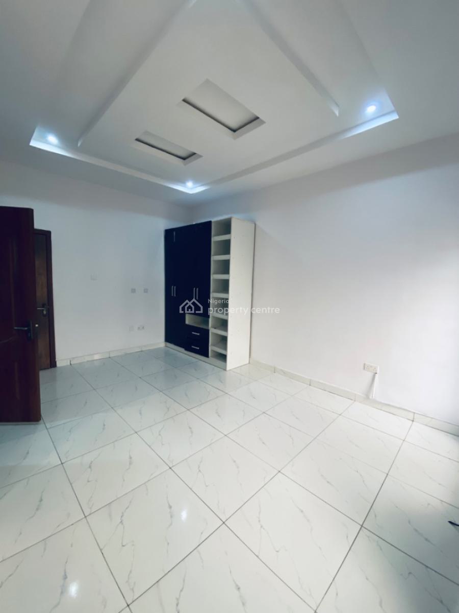 a Semi Detached 4 Bedrooms with Bq, Ikota Lekki, Ikota, Lekki, Lagos, Semi-detached Duplex for Rent