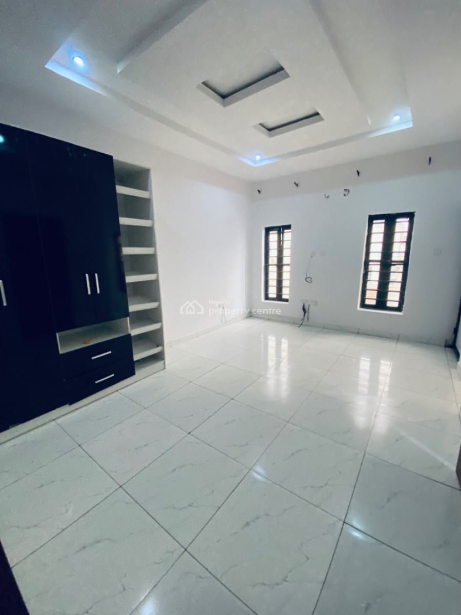 a Semi Detached 4 Bedrooms with Bq, Ikota Lekki, Ikota, Lekki, Lagos, Semi-detached Duplex for Rent