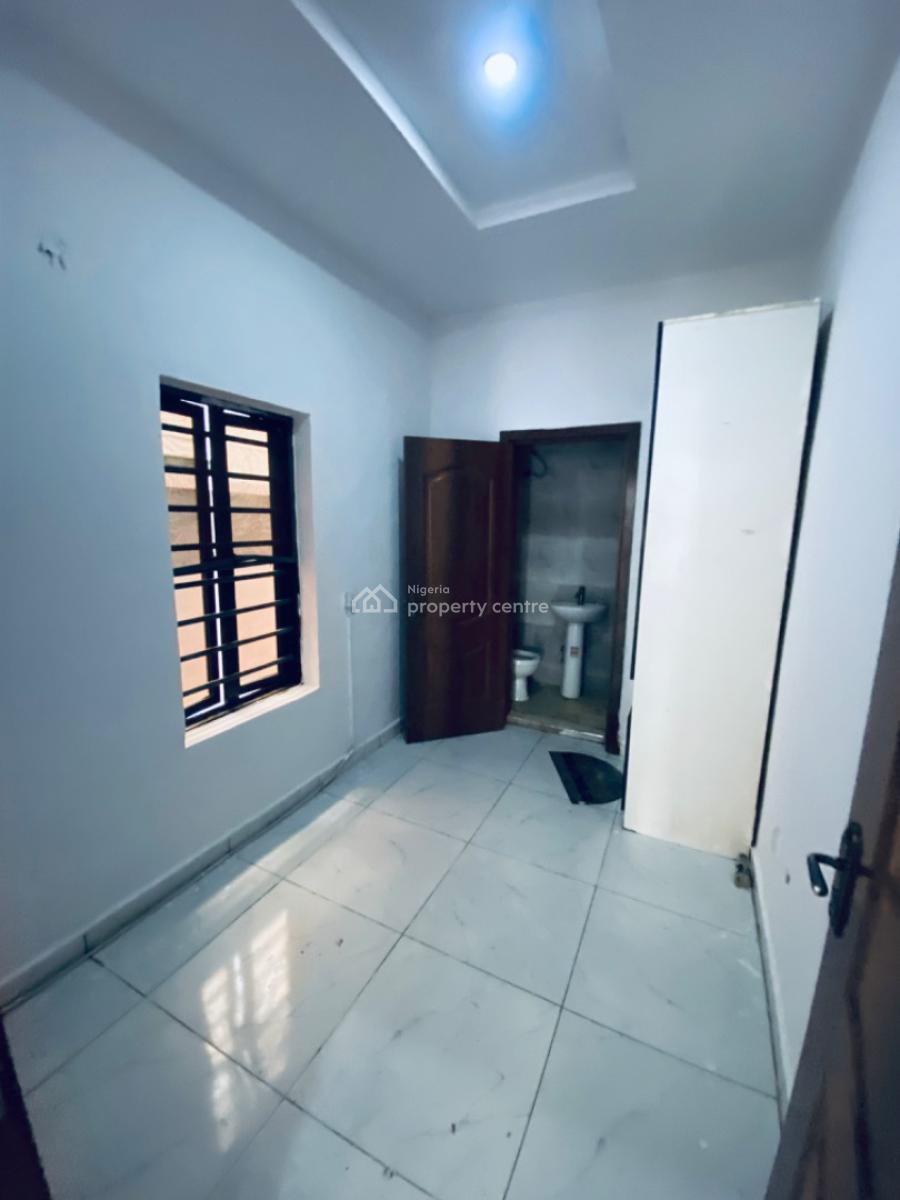 a Semi Detached 4 Bedrooms with Bq, Ikota Lekki, Ikota, Lekki, Lagos, Semi-detached Duplex for Rent