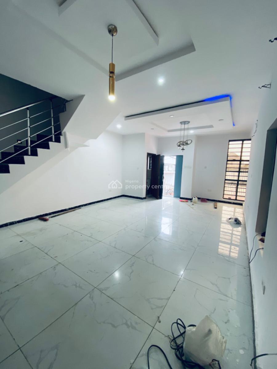 a Semi Detached 4 Bedrooms with Bq, Ikota Lekki, Ikota, Lekki, Lagos, Semi-detached Duplex for Rent
