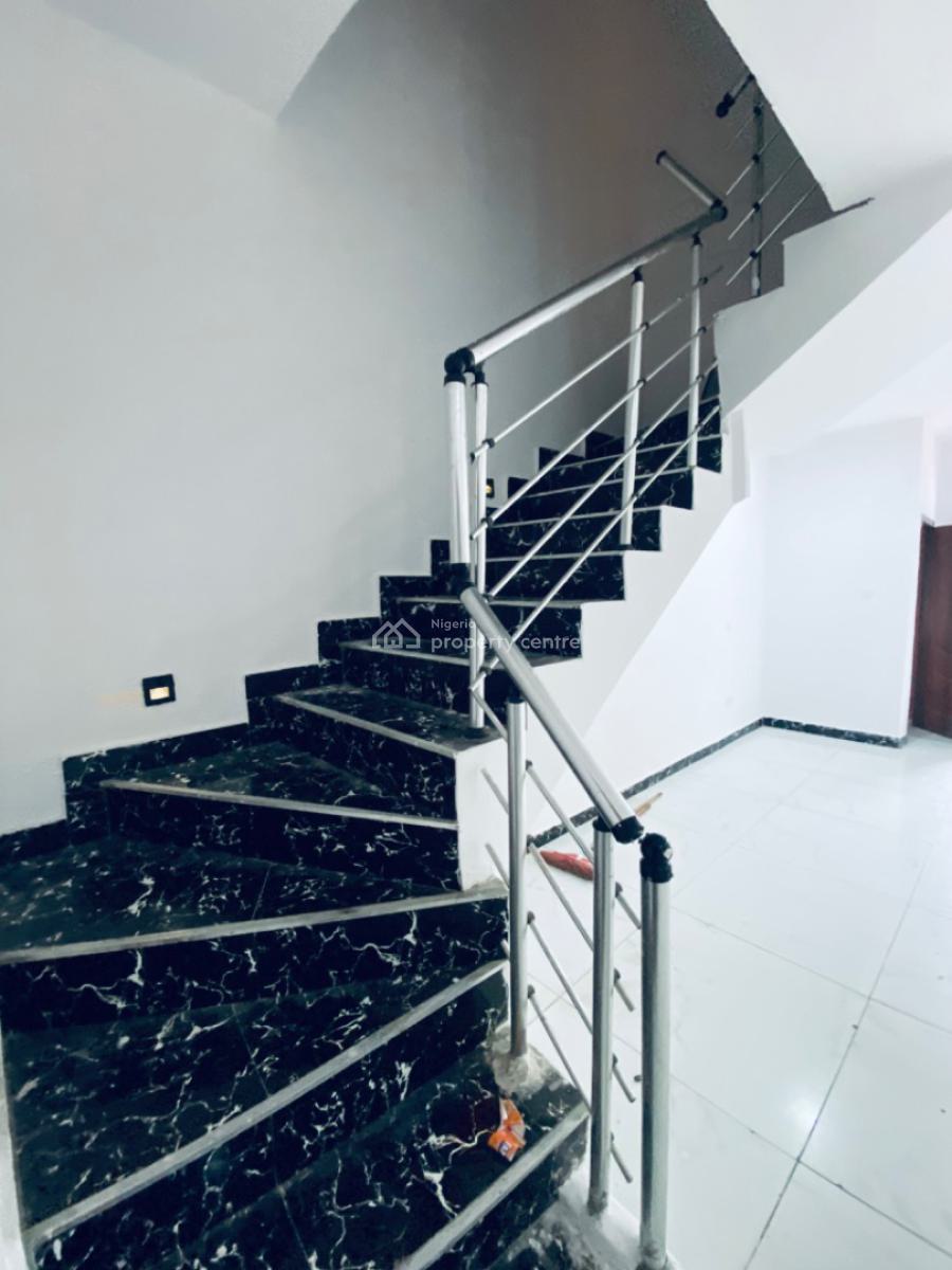 a Semi Detached 4 Bedrooms with Bq, Ikota Lekki, Ikota, Lekki, Lagos, Semi-detached Duplex for Rent