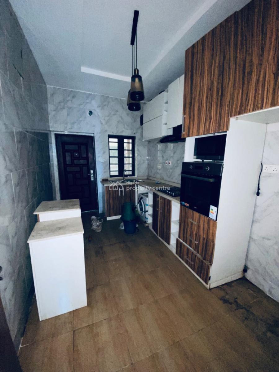 a Semi Detached 4 Bedrooms with Bq, Ikota Lekki, Ikota, Lekki, Lagos, Semi-detached Duplex for Rent