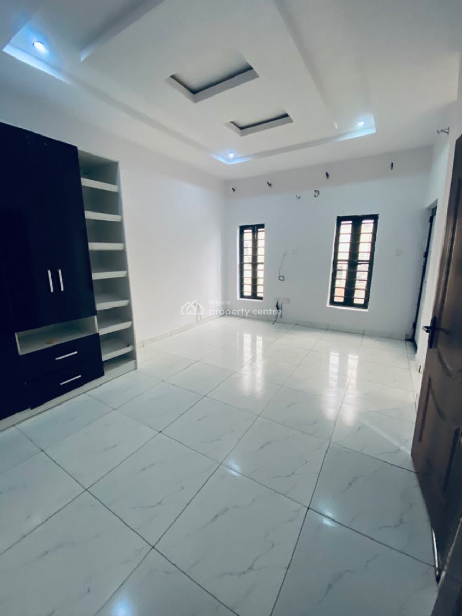 a Semi Detached 4 Bedrooms with Bq, Ikota Lekki, Ikota, Lekki, Lagos, Semi-detached Duplex for Rent