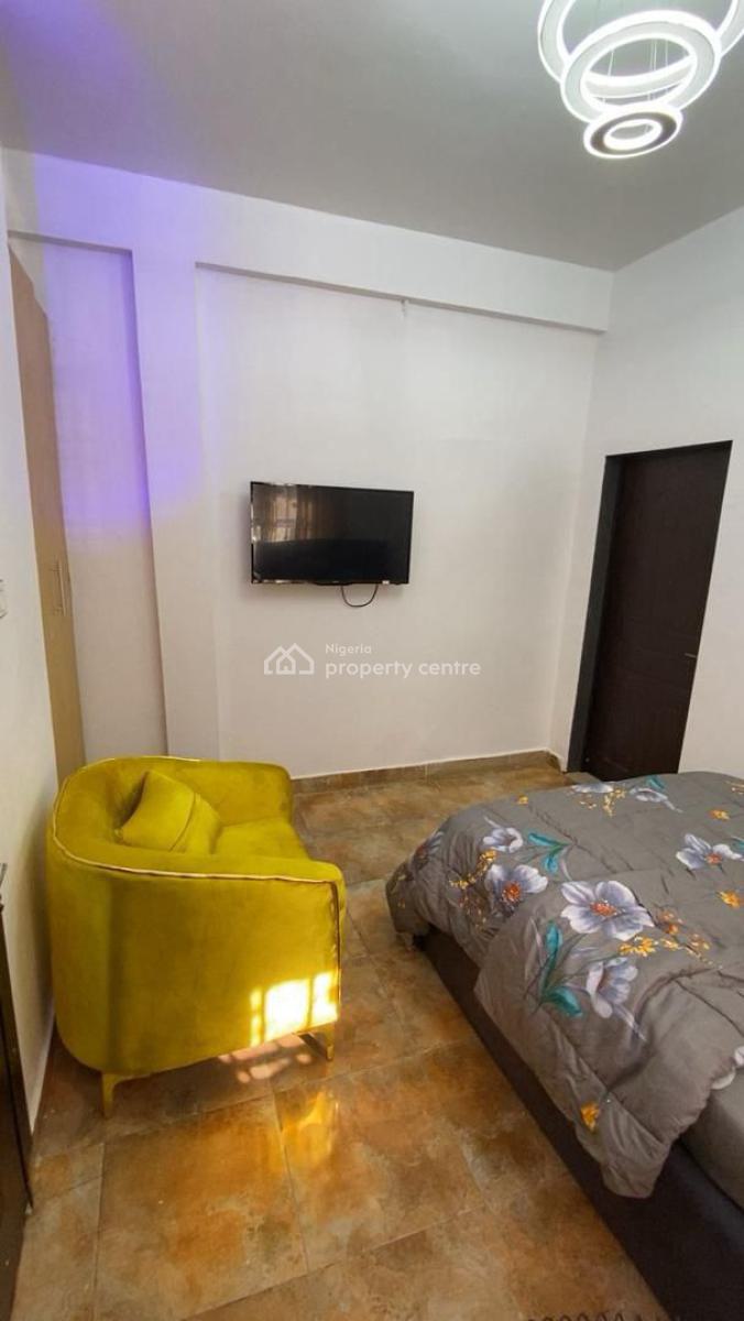 1 Bedroom Apartment with Wifi, Lekki, Osapa, Lekki, Lagos, Mini Flat (room and Parlour) Short Let