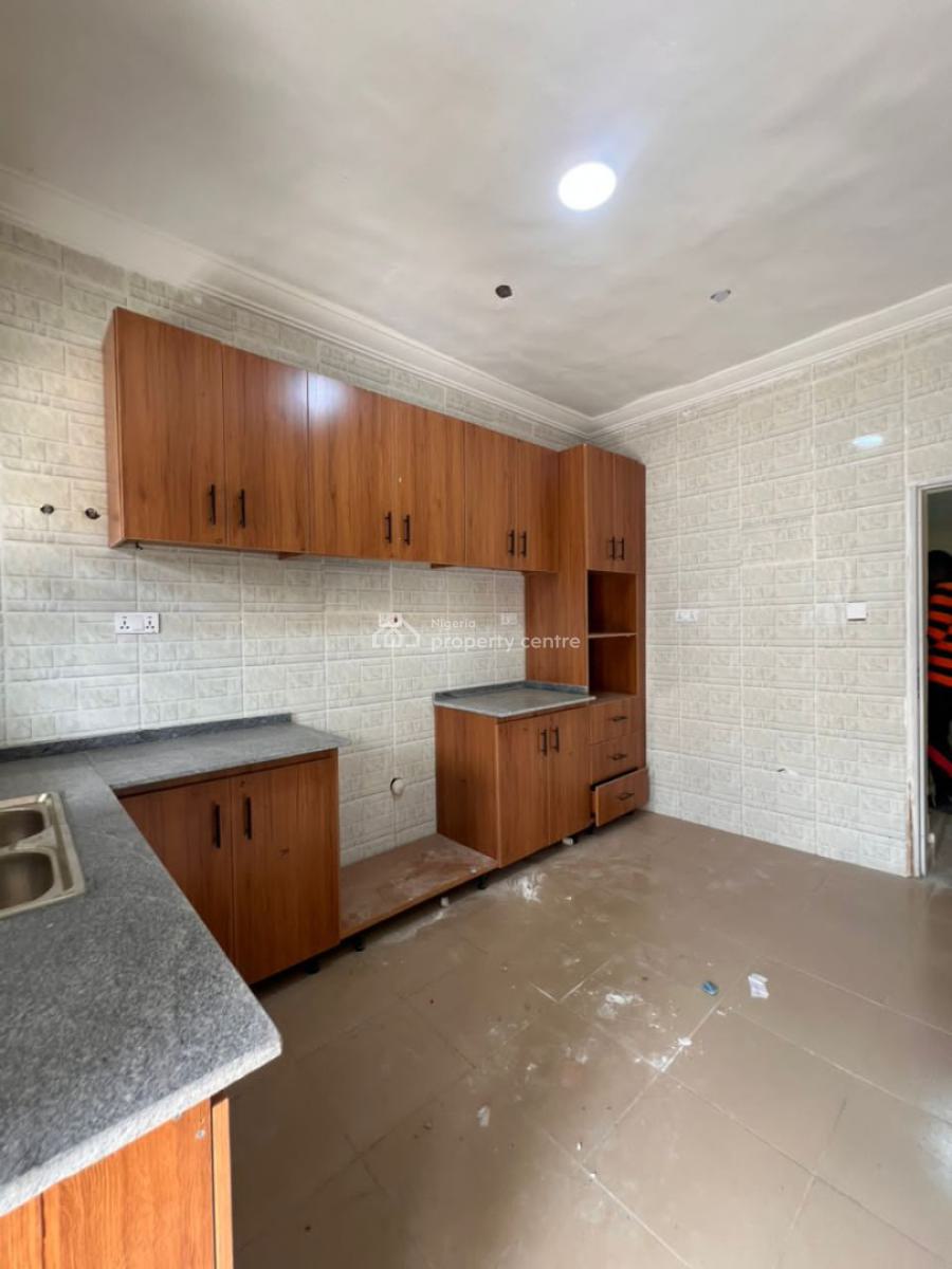 a Brand New Spacious 4 Bedroom Terraced Duplex + 1bq, Karmo - Idu District, After Nizamiyel Hospital ( Turkish Hospital), Karmo, Abuja, Terraced Duplex for Rent