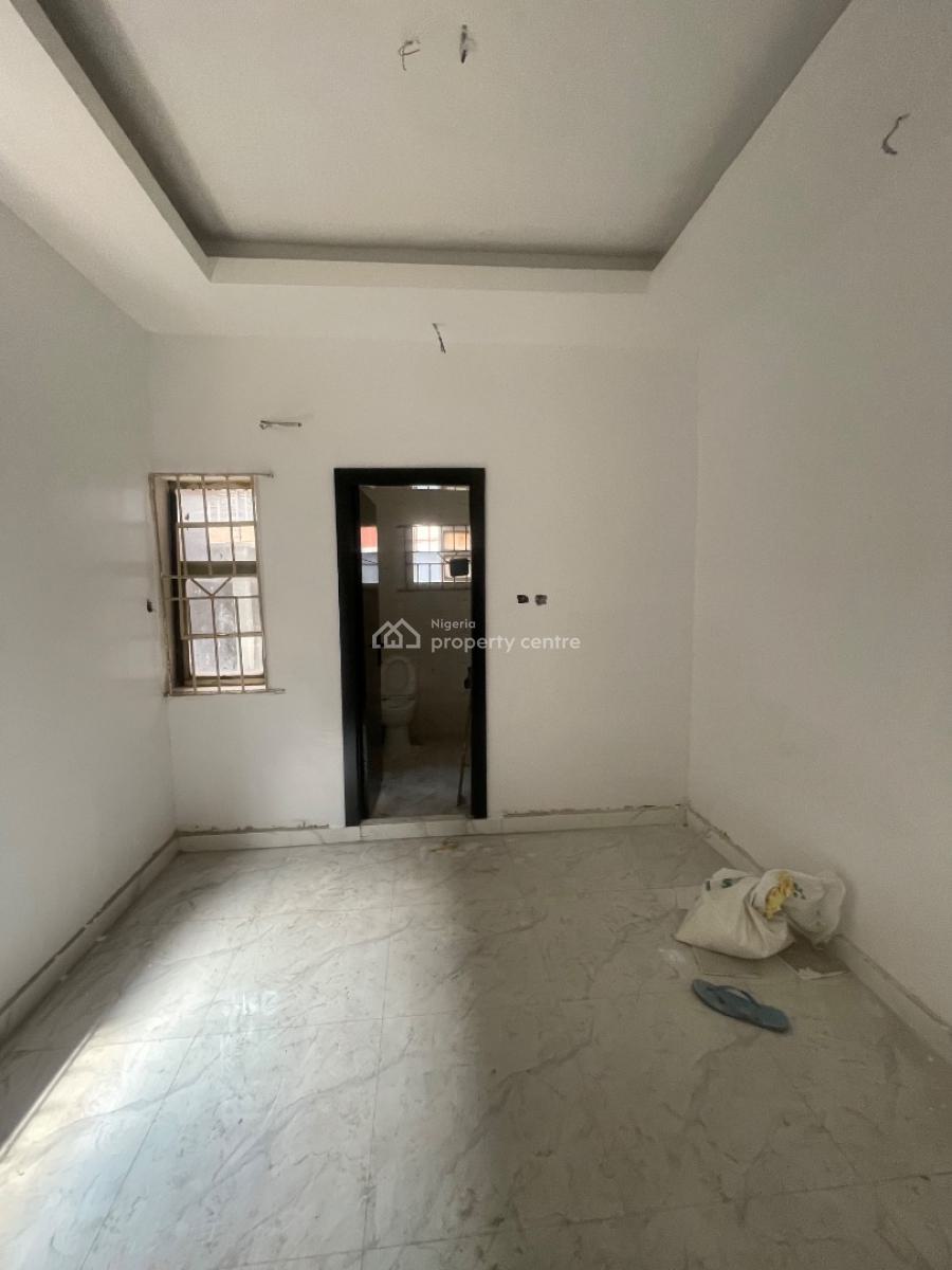 Luxury 3 Bedroom Apartment, Secured Estate, Gra Phase 1, Magodo, Lagos, Flat / Apartment for Rent