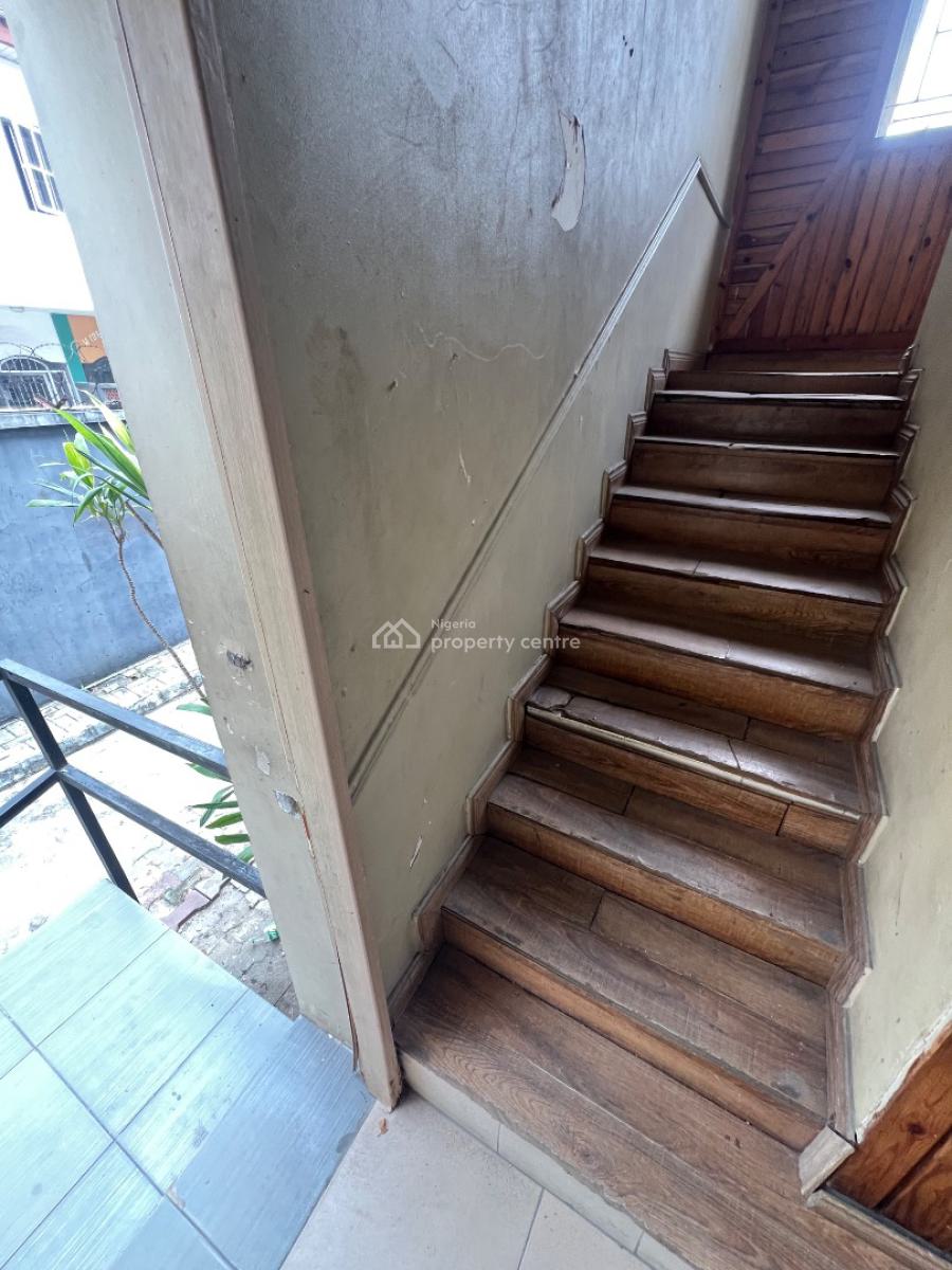 Commercial Space on a Busy Road. Perfect for Any Business., Lekki Phase 1, Lekki, Lagos, Commercial Property for Rent