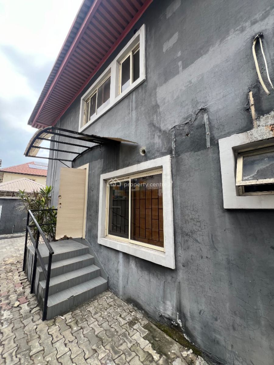 Commercial Space on a Busy Road. Perfect for Any Business., Lekki Phase 1, Lekki, Lagos, Commercial Property for Rent