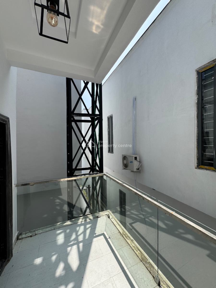 𝐁𝐑𝐀𝐍𝐃 𝐍𝐄𝐖 𝐄𝐗𝐄𝐂𝐔𝐓𝐈𝐕𝐄 𝐌𝐈𝐍𝐈 𝐅𝐋𝐀𝐓, Ajah, Lagos, Ajah, Lagos, Mini Flat (room and Parlour) for Rent