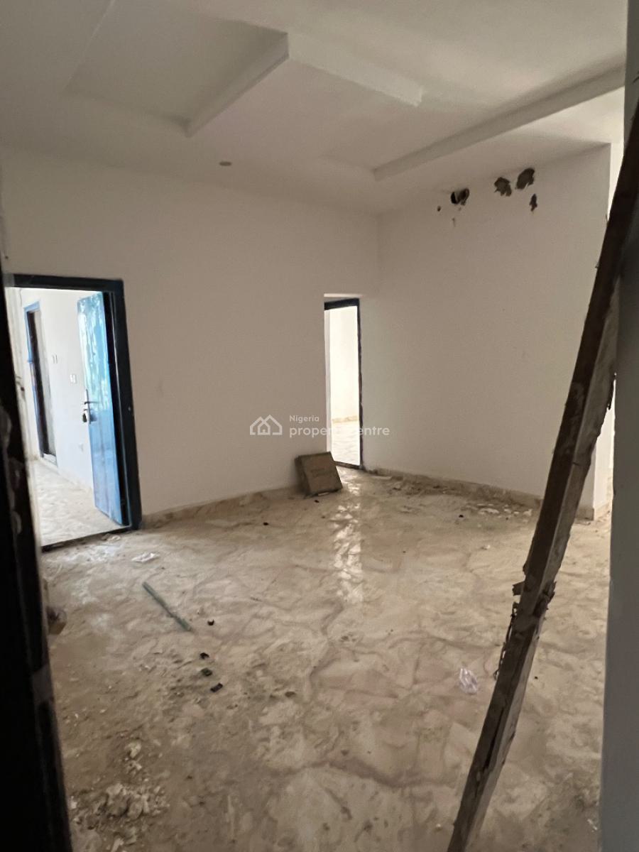 Massive 2 Bedroom Flat Upstairs, Abijo Gra, Abijo, Lekki, Lagos, Flat / Apartment for Rent