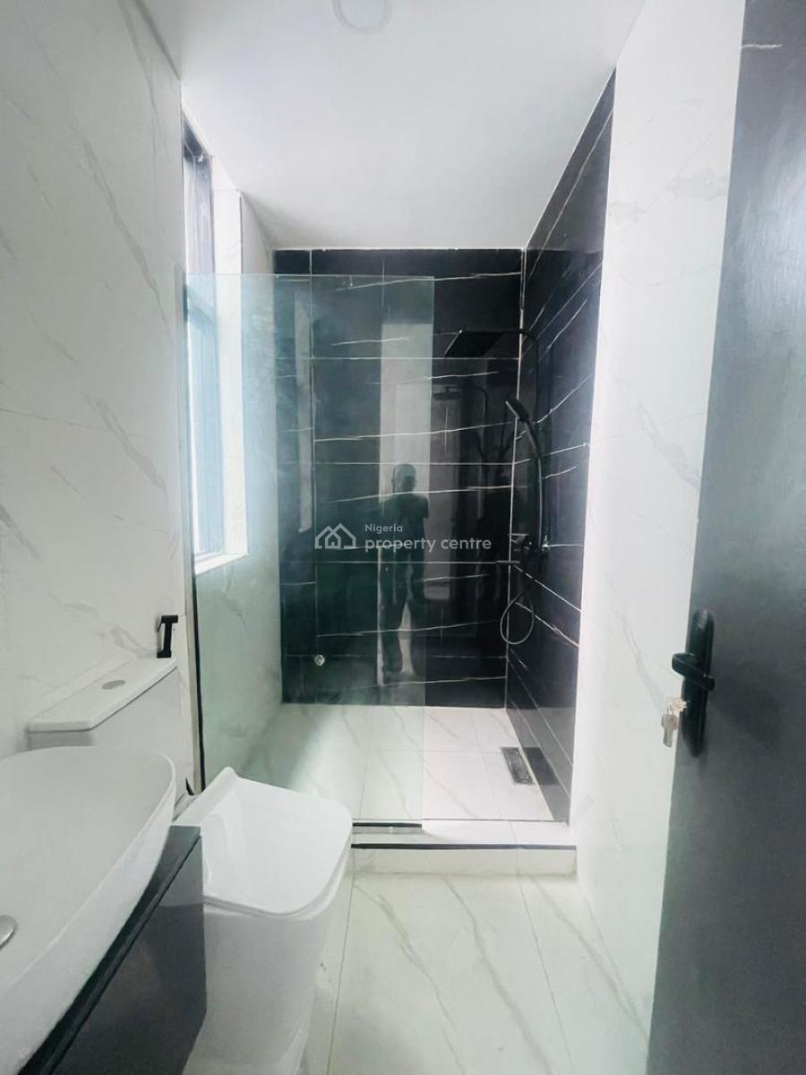 Luxurious 5 Bedroom Home, Chevron, Lekki, Lagos, Detached Duplex for Sale