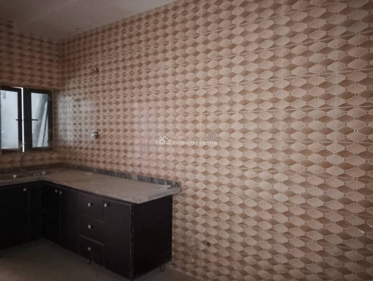 4 Bedroom Terrace House on 3 Floors with Bq, Guzape, Katampe, Abuja, Terraced Duplex for Sale