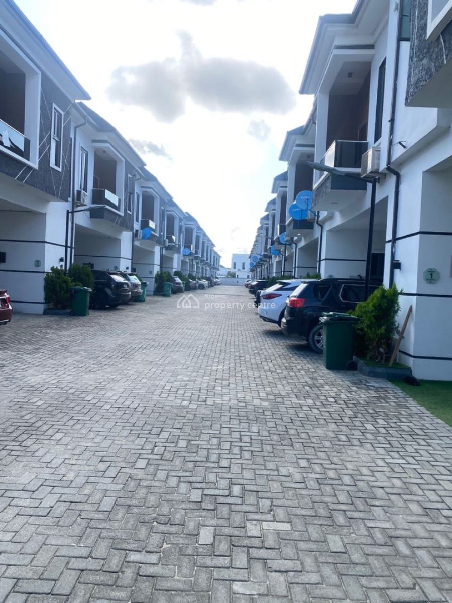 Fuly Furnished Luxury Miniflat( with Pool, Gym and 24hrs Light, Orchid Road Lekki Lagos, Lekki, Lagos, Mini Flat (room and Parlour) for Rent