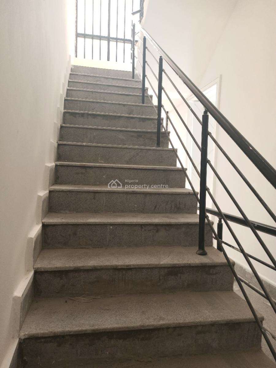3bedroom Apartment with Pool,gym, Serene and Neat Environment,lekki Phase 1, Lekki Phase 1, Lekki, Lagos, Block of Flats for Sale