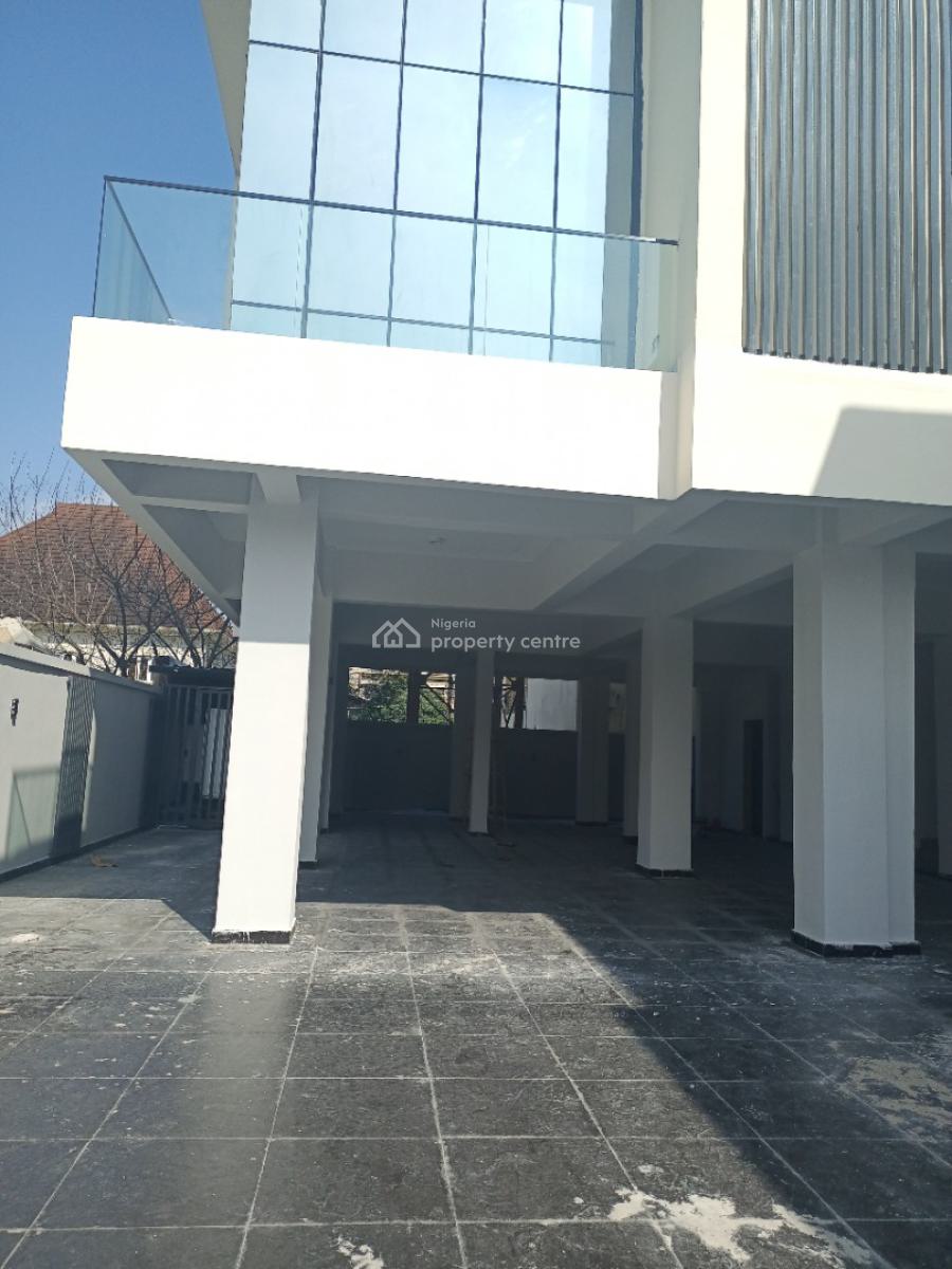 3bedroom Apartment with Pool,gym, Serene and Neat Environment,lekki Phase 1, Lekki Phase 1, Lekki, Lagos, Block of Flats for Sale
