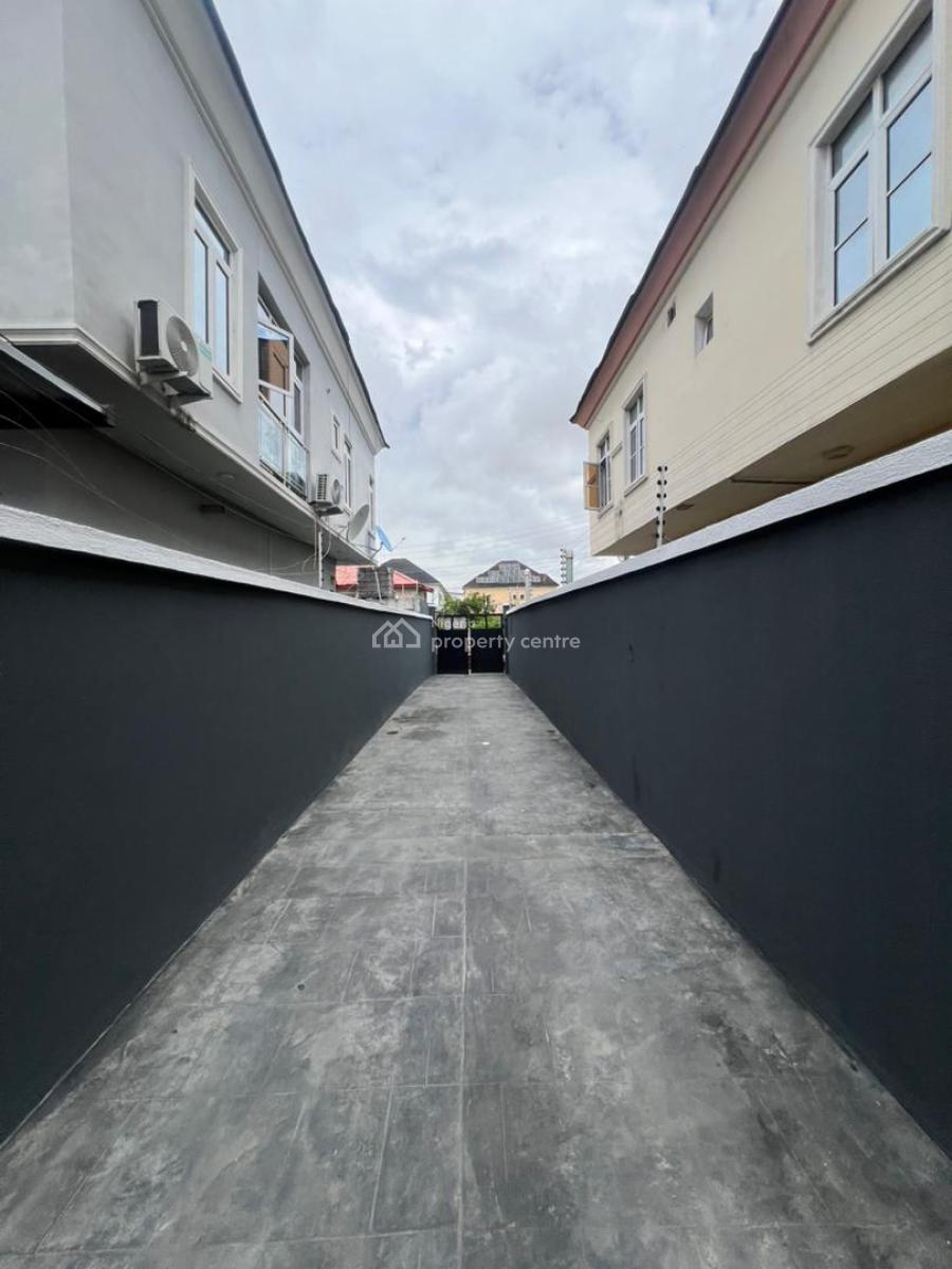 Lovely 4 Bedroom Semi Detached Duplex with a Bq, Chevron, Lekki, Lagos, House for Sale