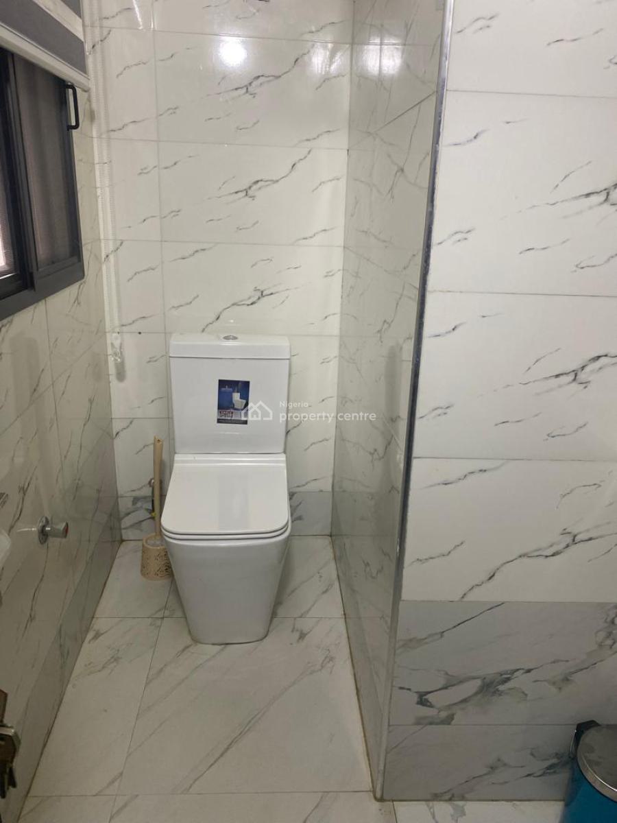 a Fully Furnished and Fully Serviced Three(3) Bedroom Flat and Bq, Asokoro District, Asokoro District, Abuja, Flat / Apartment for Rent