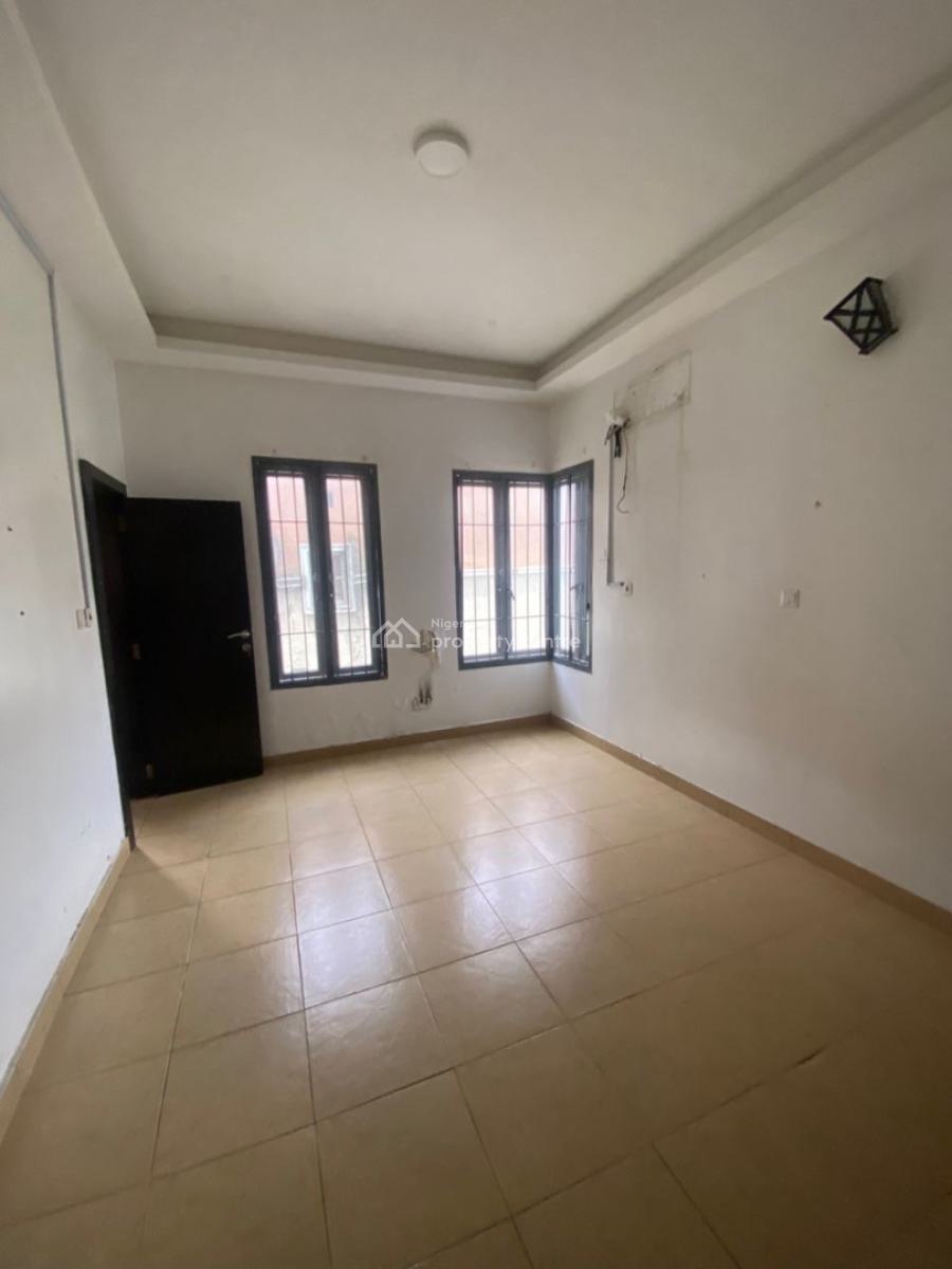 Luxury Plug with a B Q in Premium Area of Lekki, Oral Estate, Lekki, Lagos, Flat / Apartment for Rent