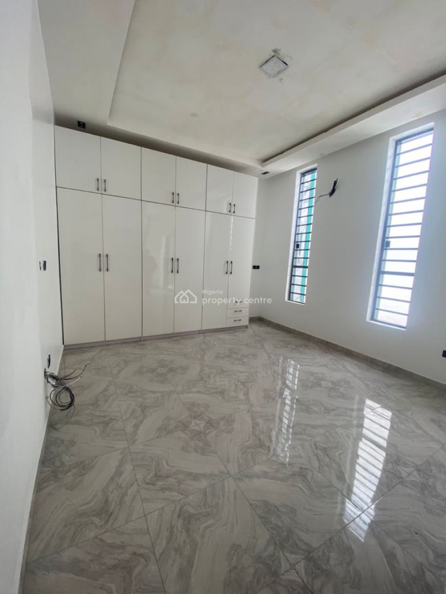 4 Bedroom Semi Detached Duplex with a Room Bq, Daffodil Estate, Lekki, Lagos, Semi-detached Duplex for Sale