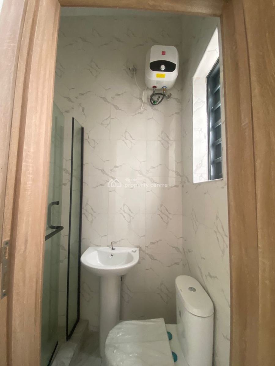 4 Bedroom Semi Detached Duplex with a Room Bq, Daffodil Estate, Lekki, Lagos, Semi-detached Duplex for Sale