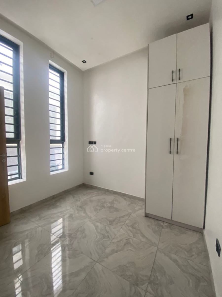 4 Bedroom Semi Detached Duplex with a Room Bq, Daffodil Estate, Lekki, Lagos, Semi-detached Duplex for Sale