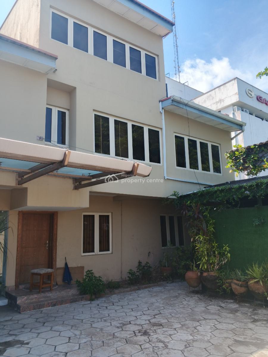 5 Bedrooms Semi Detached House with 2 Rooms Bq, Off Ajose Adeogun Street, Victoria Island Extension, Victoria Island (vi), Lagos, Semi-detached Duplex for Rent