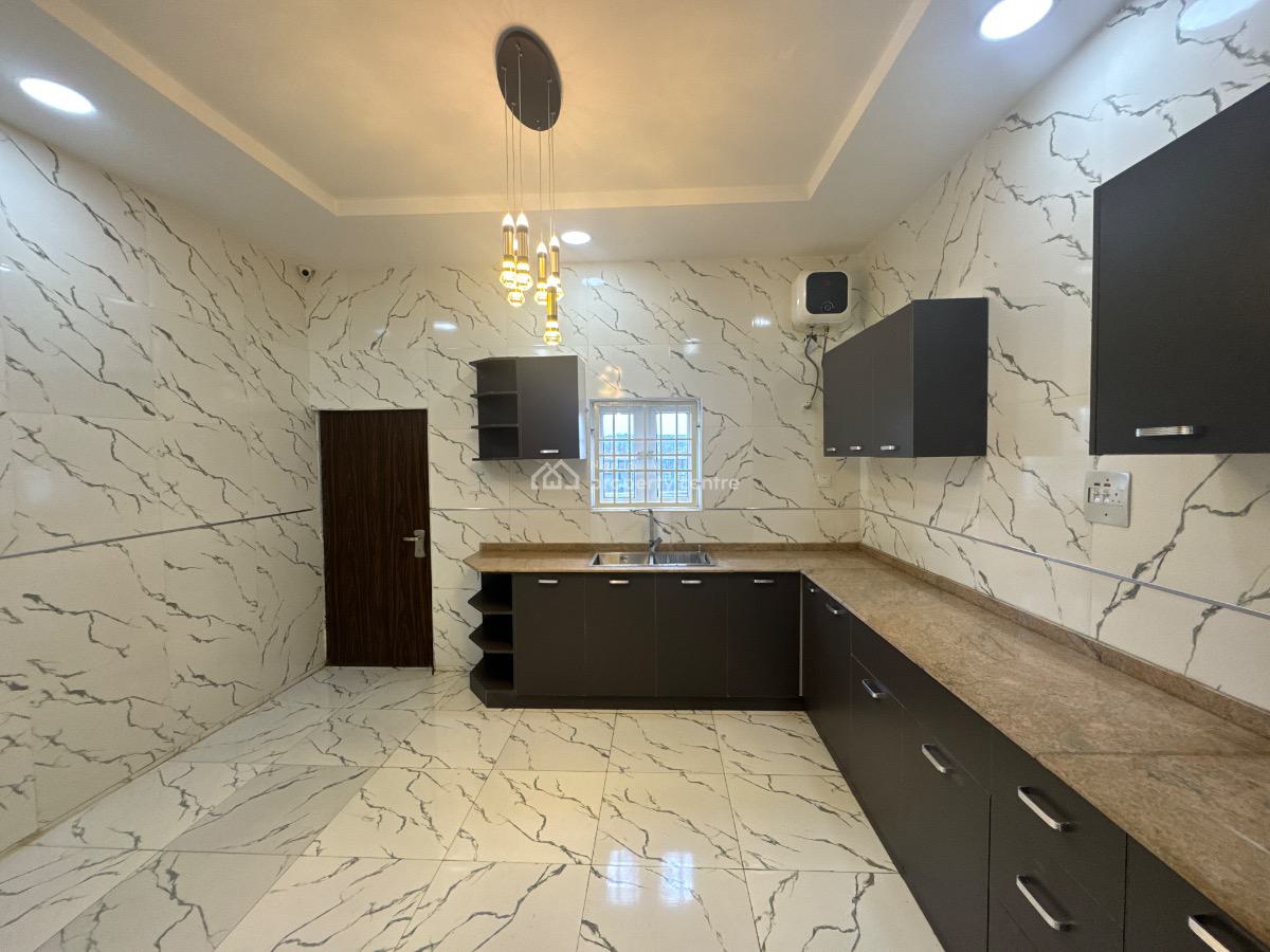 Luxury Finished 5 Bedroom Detached Duplex with Private Gate in a Mini, Guzape Main Abuja, Guzape District, Abuja, Detached Duplex for Sale