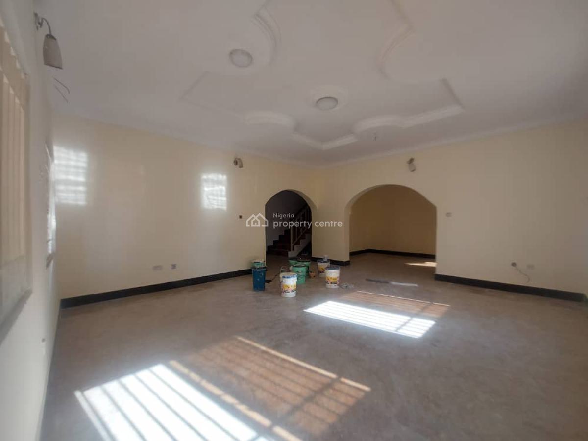 Spacious and Self Serviced Self Compound 4bedroom Semi Detached Duplex, Oniru/ Lekki Right Axis, Victoria Island (vi), Lagos, Office Space for Rent