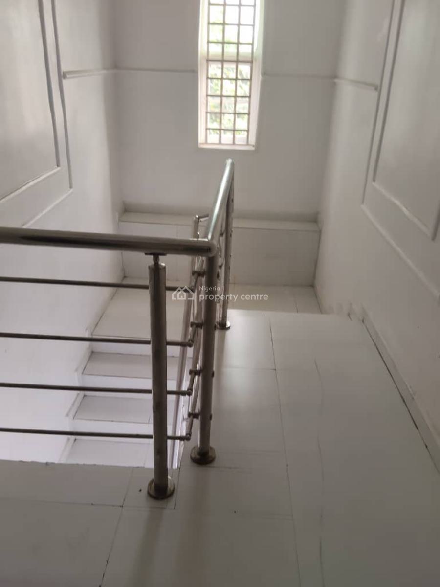 Luxury 3 Bedroom Flat in a Good Location, Secured Place, Shapati, Ibeju Lekki, Lagos, Flat / Apartment for Rent