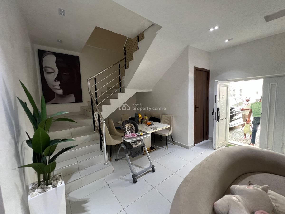 Spacious 4bedroom Terrace Duplex in a Well Secured and Serviced Estate, Conservation Road (west Bridge Estate), Lekki Phase 2, Lekki, Lagos, Terraced Duplex for Sale