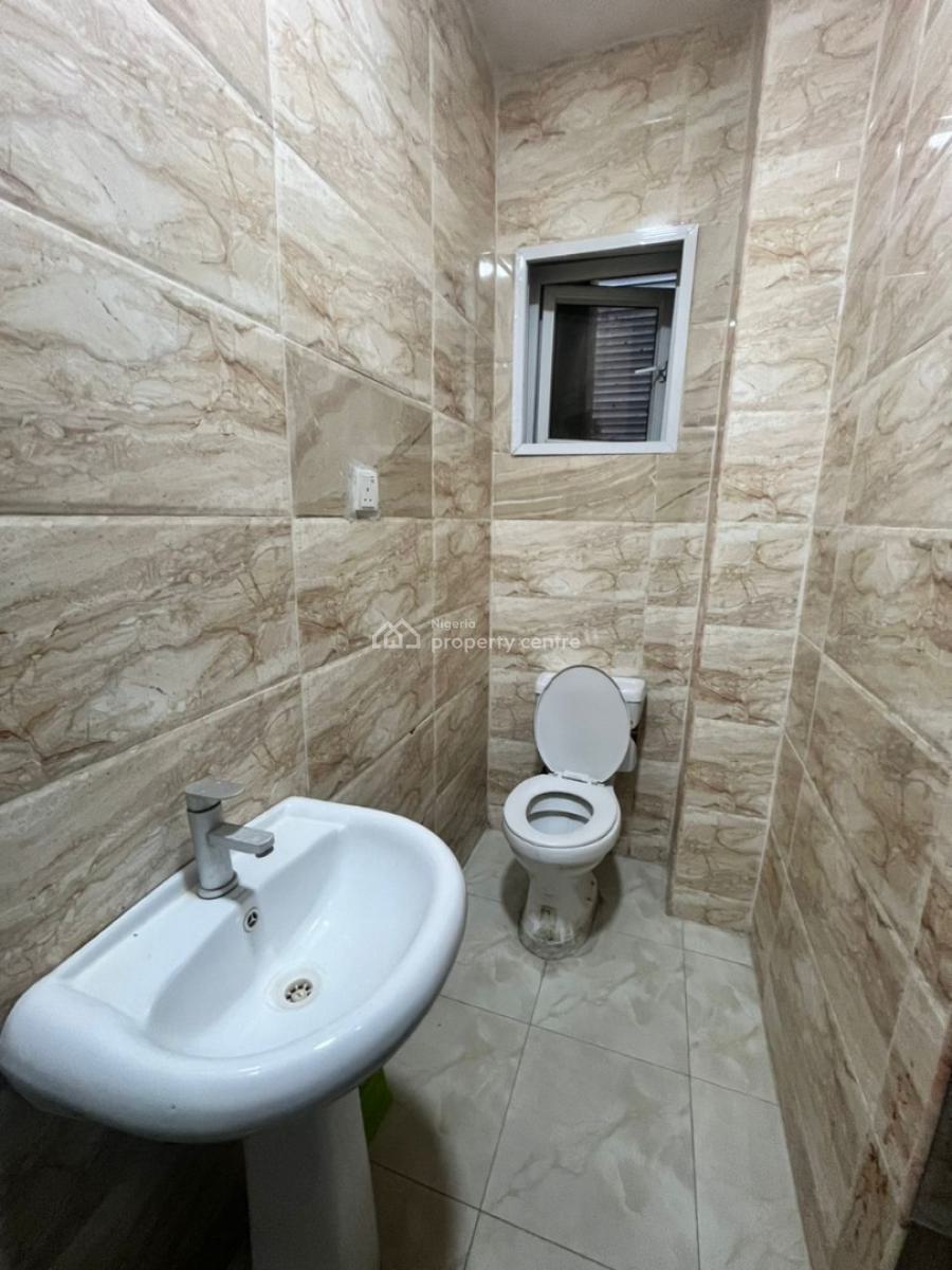 Standard Bedroom in a 3 Bedroom Shared Apartment, Near Shoprite Shopping Hub, Osapa, Lekki, Lagos, Self Contain (single Rooms) for Rent