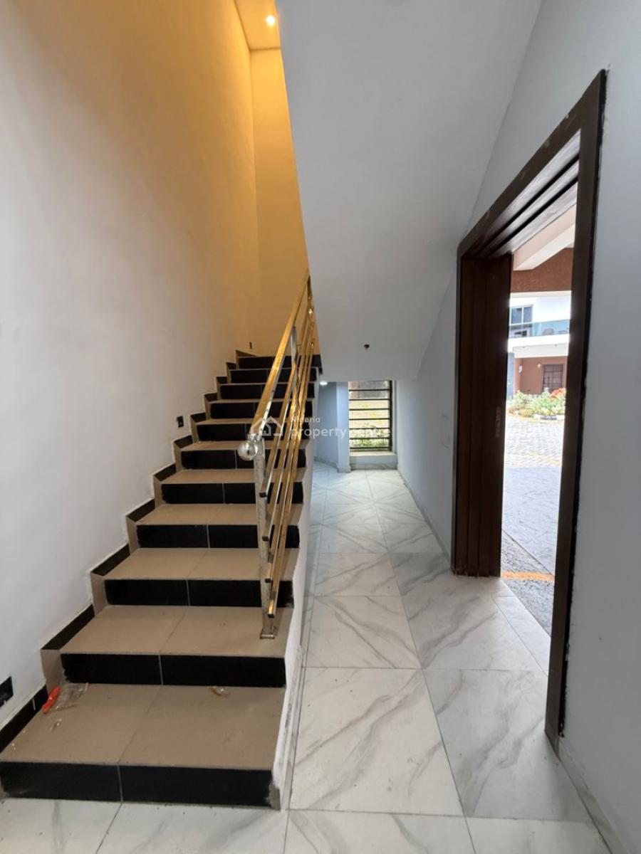 4  Bedroom Maisonette + Bq, Ikate, Lekki, Lagos, Terraced Duplex for Sale