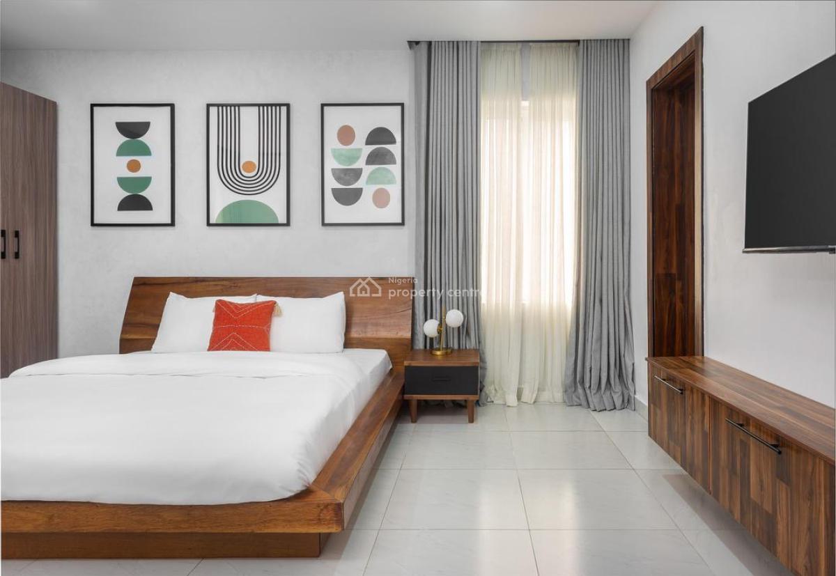Luxury Skyline 3-bedroom Condo with Swimming Pool, Gym and Ps5, By Enyo Filling Station, Ikate Elegushi, Lekki, Lagos, Flat / Apartment Short Let