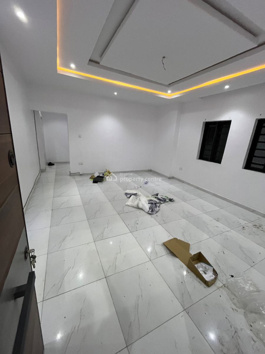 Luxury 2bedroom Flat with an Excellent Rooftop for Parties, Abraham Adesanya, Ajah, Lagos, Flat / Apartment for Rent