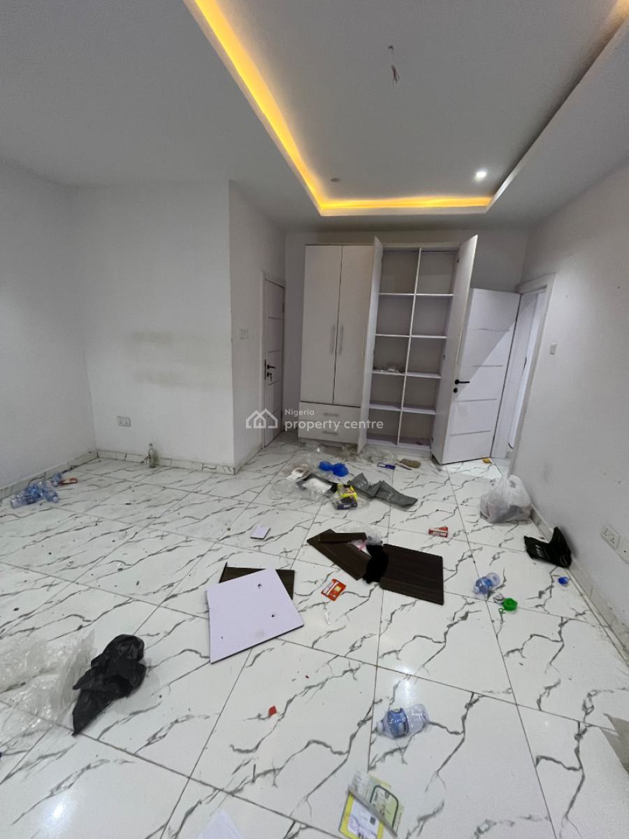 Luxury 2bedroom Flat with an Excellent Rooftop for Parties, Abraham Adesanya, Ajah, Lagos, Flat / Apartment for Rent