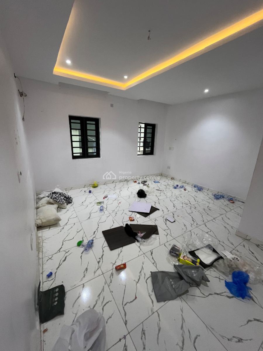 Luxury 2bedroom Flat with an Excellent Rooftop for Parties, Abraham Adesanya, Ajah, Lagos, Flat / Apartment for Rent