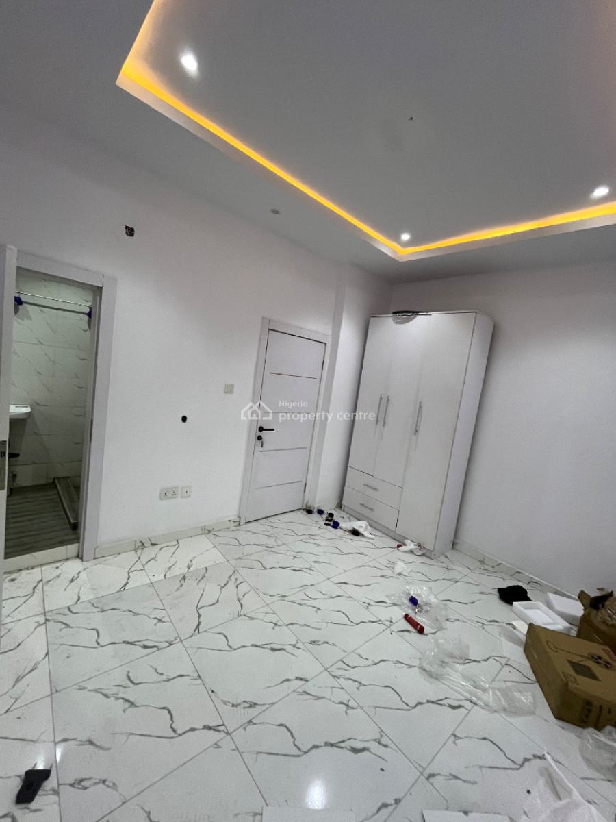 Luxury 2bedroom Flat with an Excellent Rooftop for Parties, Abraham Adesanya, Ajah, Lagos, Flat / Apartment for Rent