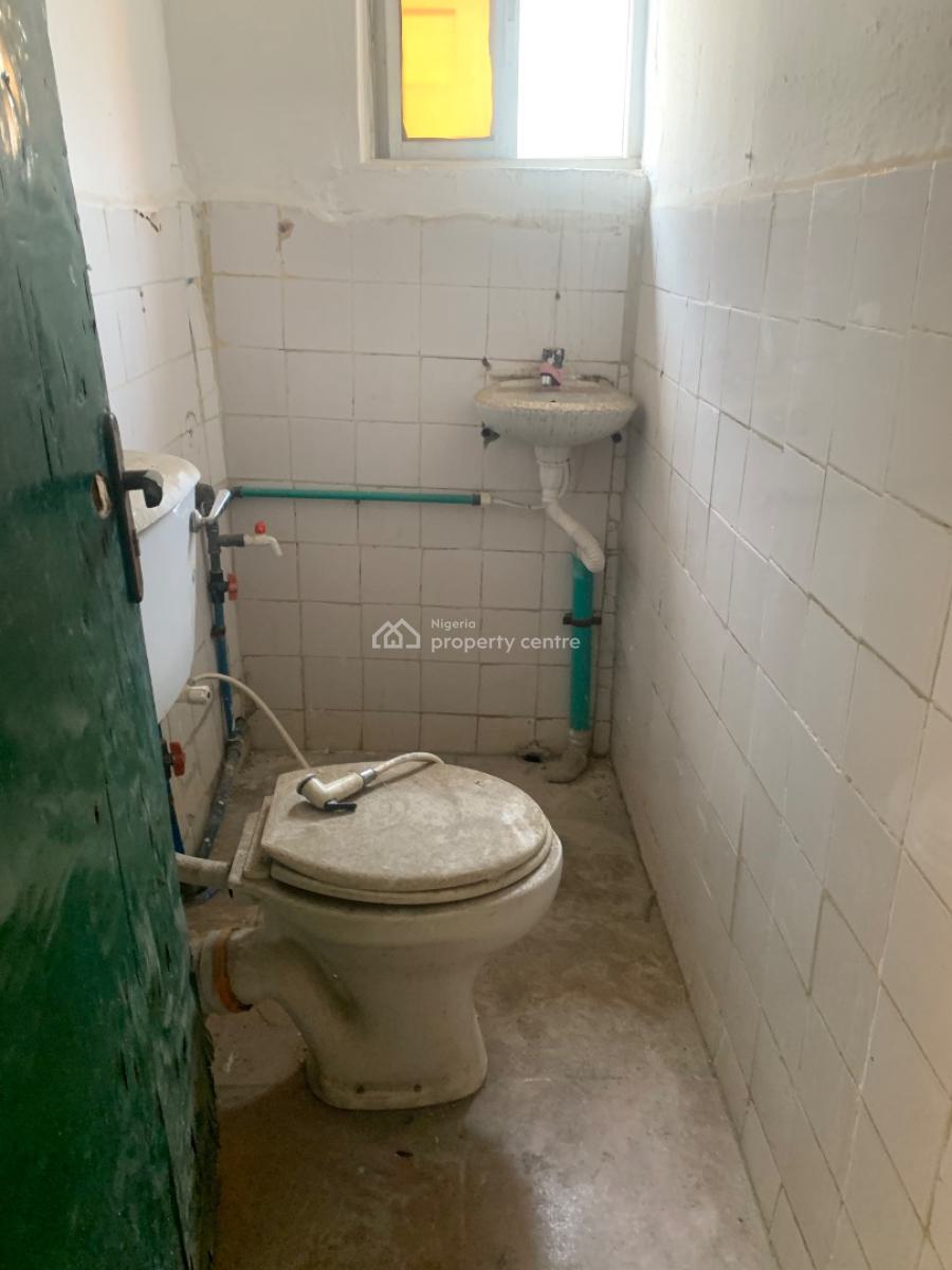 Well Maintained 2 Bedrooms Office Space, Ogba, Ikeja, Lagos, Office Space for Rent