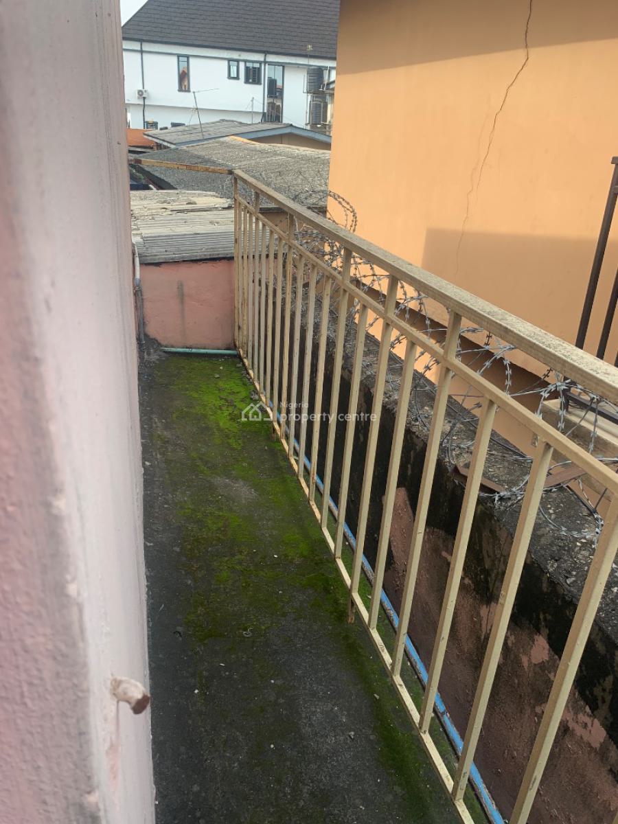 Well Maintained 2 Bedrooms Office Space, Ogba, Ikeja, Lagos, Office Space for Rent