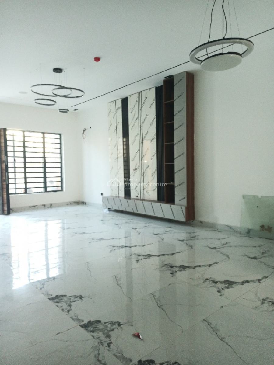 4bedroom Terrace Duplex with Bq, Spacious Rooms, in a Secure Estate, Lekki Phase 1, Lekki, Lagos, Terraced Duplex for Sale